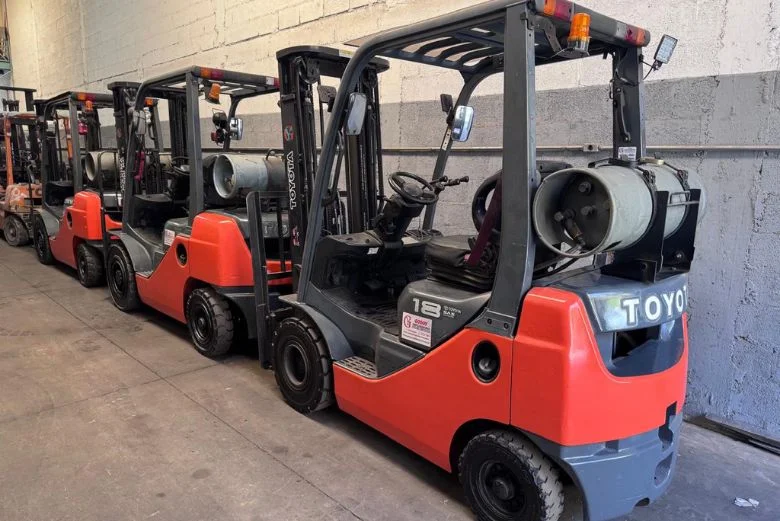 Empilhadeiras Toyota disponíveis para venda na Godoy